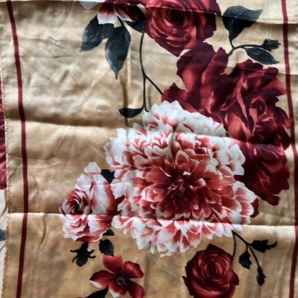 Oscar de la Renta Floral Banner Tie Scarf - Picture 5 of 5